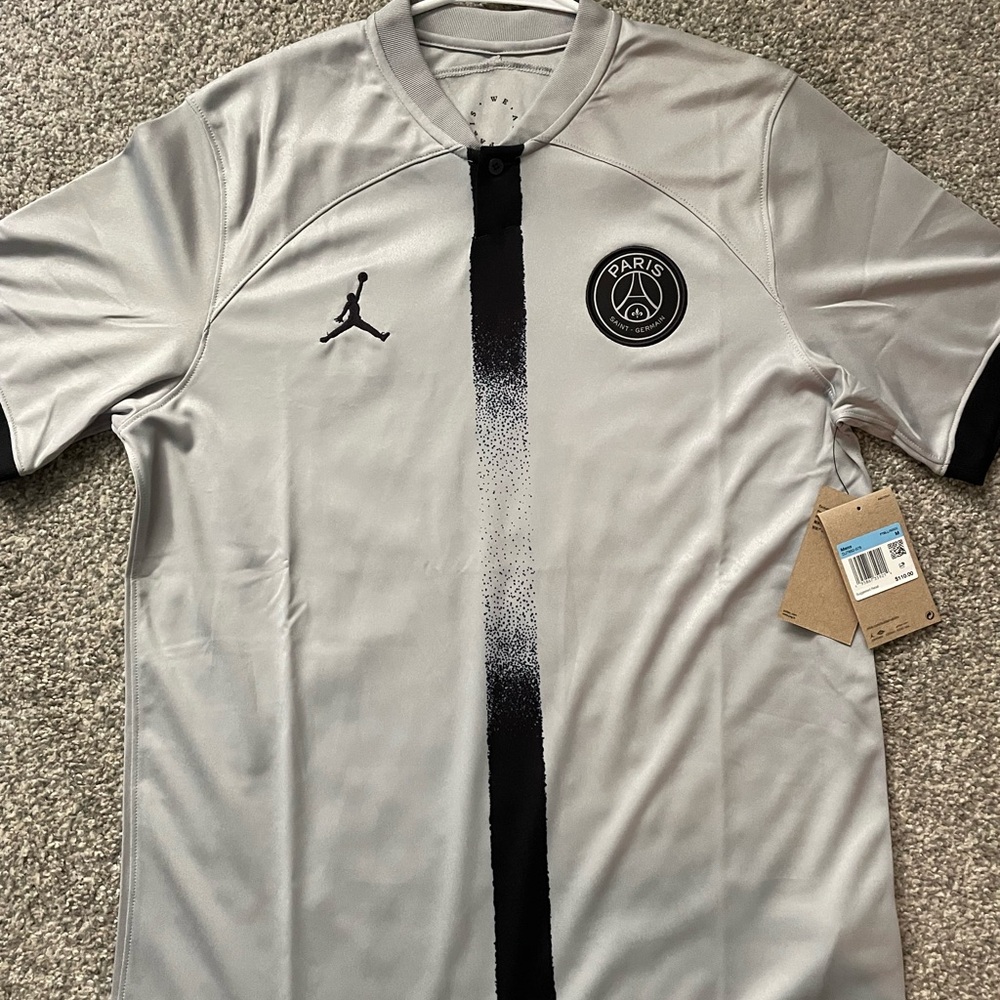 Jordan x PSG Silver and Black Jersey